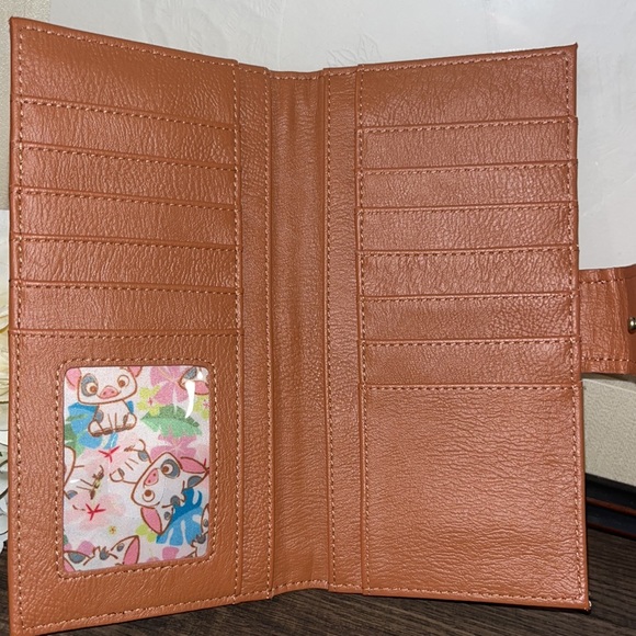 Loungefly Disney Moana Pua Floral Wallet *RARE*RETIRED* 8" x 4" x 1" - Picture 5 of 6